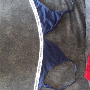 Dark Holister shorts size 9 $10. Light shorts size 7 $5. Calvin Klein bra S $5.